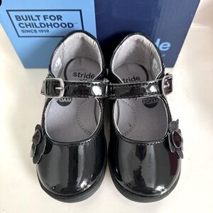 Stride Rite Holly Mary-Jane style toddler patent leather shoe